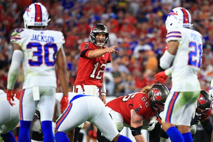 Josh Allen hävisi New England Patriotsille ja Tom Bradylle